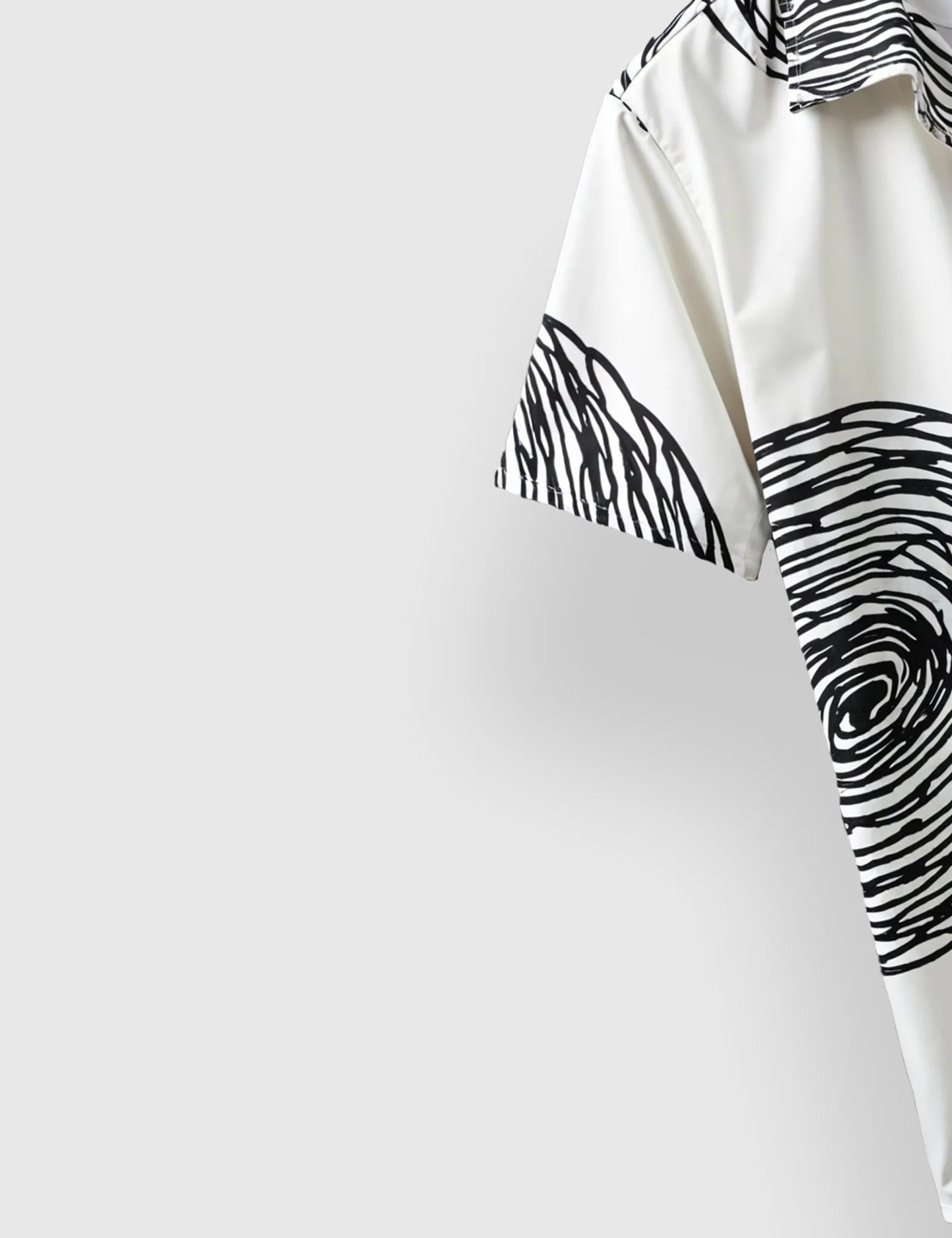 Men's White Abstract Spiral - Printed Half Sleeve Shirt