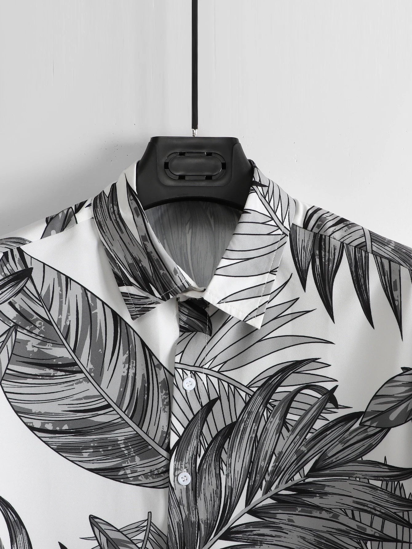 Men's White Leaf Print Shirt Relaxed Printed Casualwear