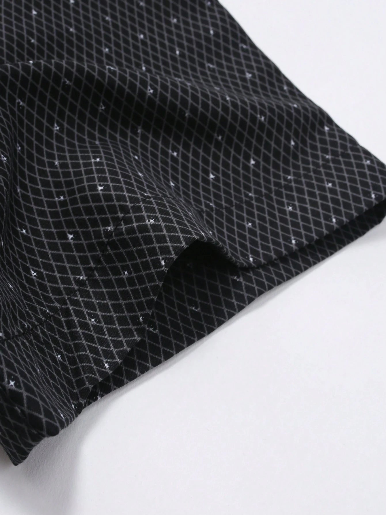 Men's Black Slim Fit Printed Short Sleeve Shirt - XPST