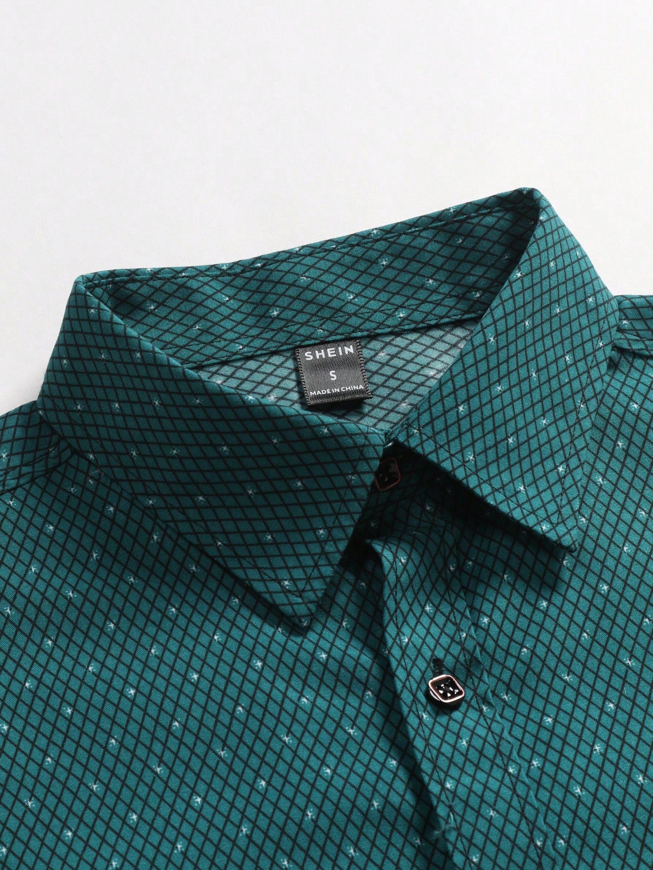Men's Green Slim Fit Printed Short Sleeve Shirt